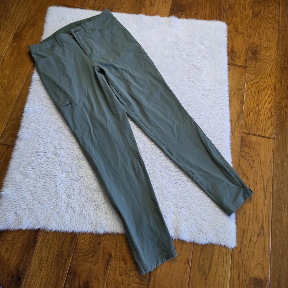Patagonia Skyline Traveler Pants Women's 8 Green Adjustable Pockets Hiking